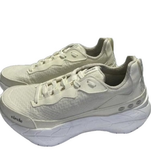 NEW CIRCLE Low Top White Super Natural Lace Up Running Womens Size 7 Sneaker